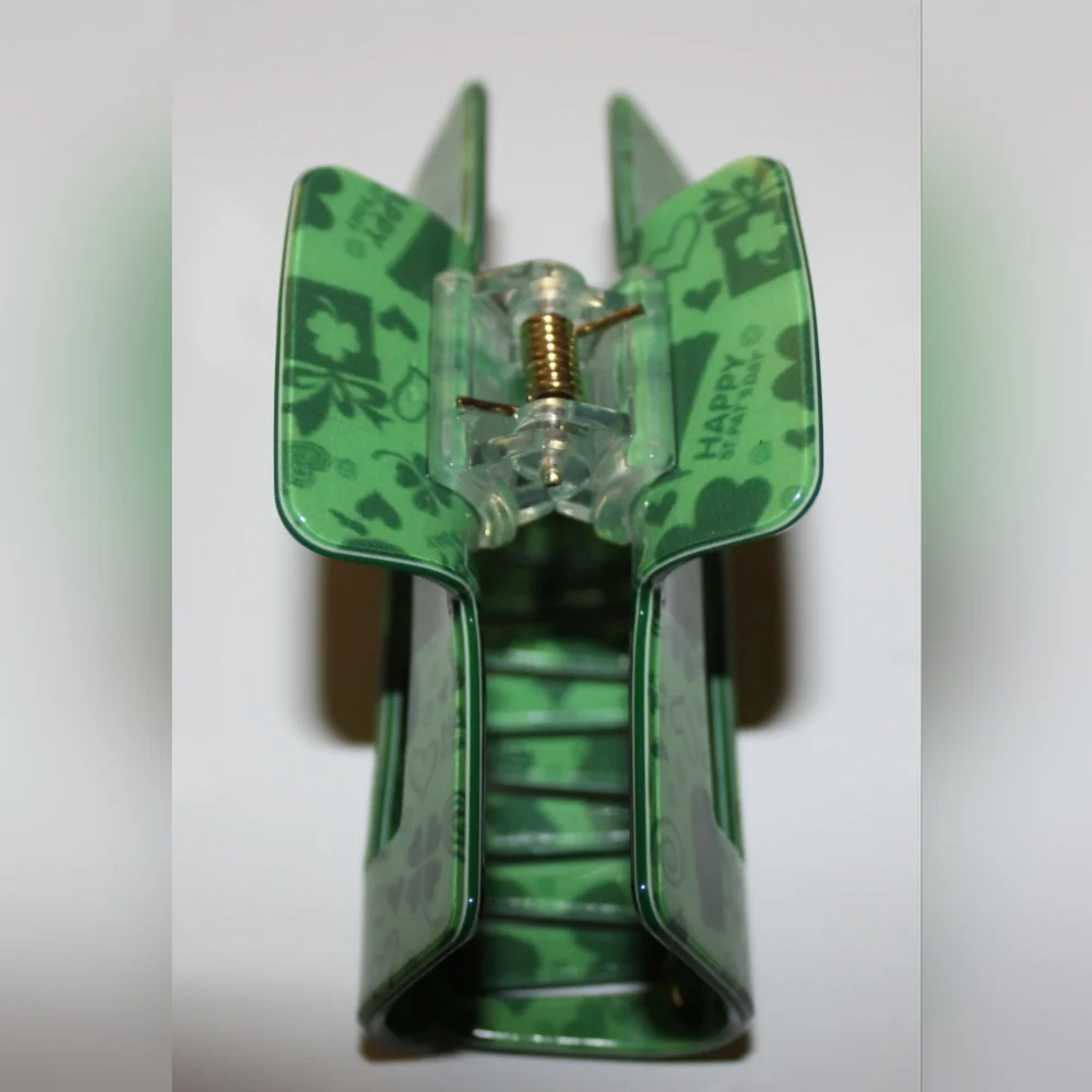 Lucky Energy Aura Claw Clip - Celestial Clover Aura